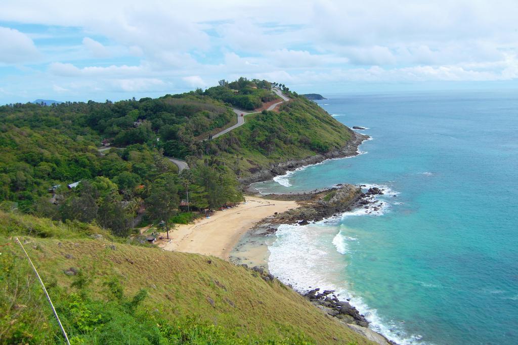 Palm Village Rawai Екстериор снимка