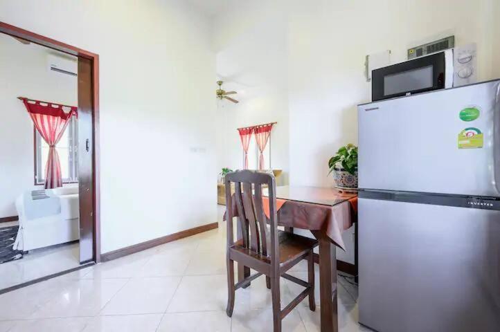 Palm Village Rawai Екстериор снимка